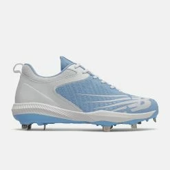 New Balance – Carolina/White FuelCell 4040v6 Metal Spikes (L4040SD6)