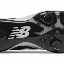 New Balance 4040v5 Metal Spikes – Black/White (L4040PK5) -Baseball Bat Sales products l4040pk5 4