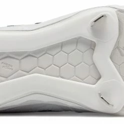 New Balance – White/White Fresh Foam VELO1 Women’s Spikes (SMVELOW1) -Baseball Bat Sales products smvelow1 3
